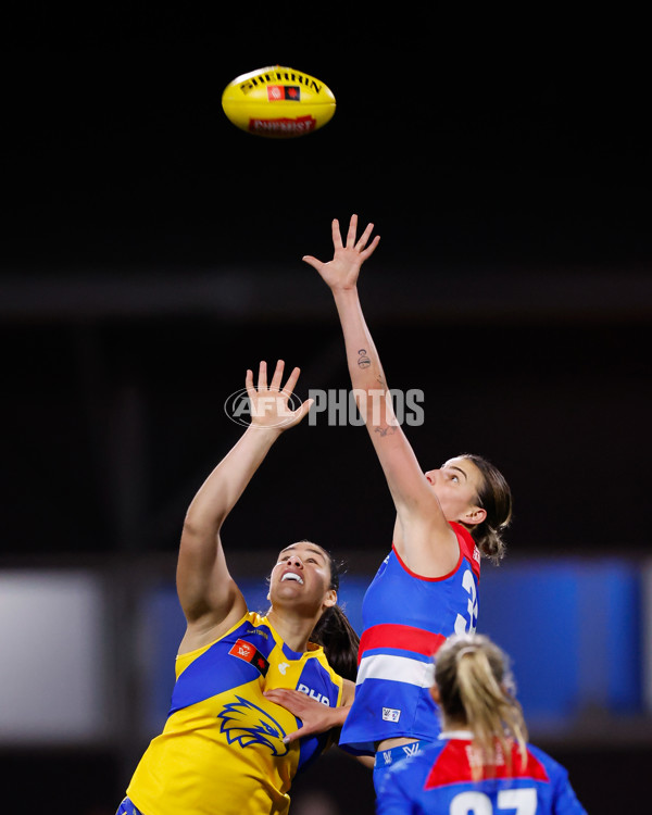 AFLW 2024 Round 03 - Western Bulldogs v West Coast - A-53986231