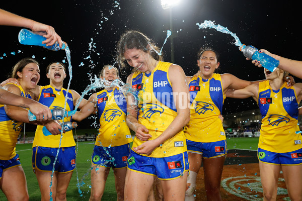 AFLW 2024 Round 03 - Western Bulldogs v West Coast - A-53986297