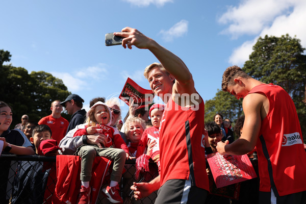 AFL 2024 Training - Sydney 130924 - A-53988206