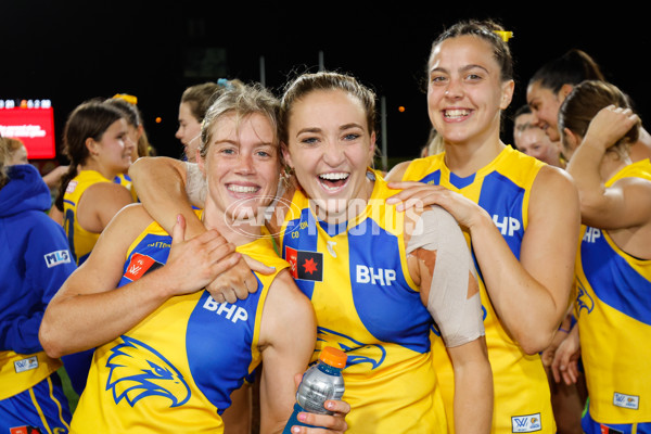 AFLW 2024 Round 03 - Western Bulldogs v West Coast - A-53988957