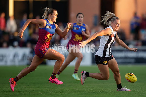 AFLW 2024 Round 03 - Brisbane v Collingwood - A-53991307