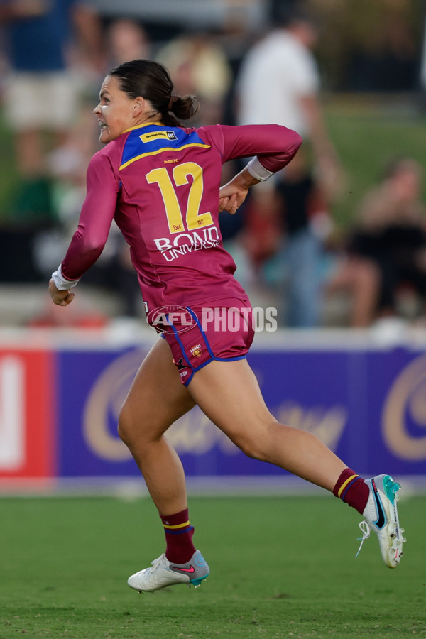 AFLW 2024 Round 03 - Brisbane v Collingwood - A-53991344