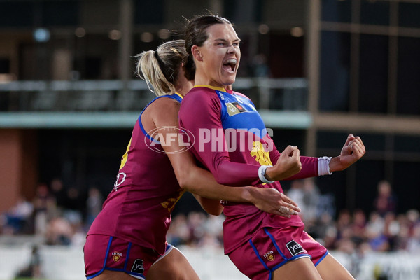 AFLW 2024 Round 03 - Brisbane v Collingwood - A-53991367