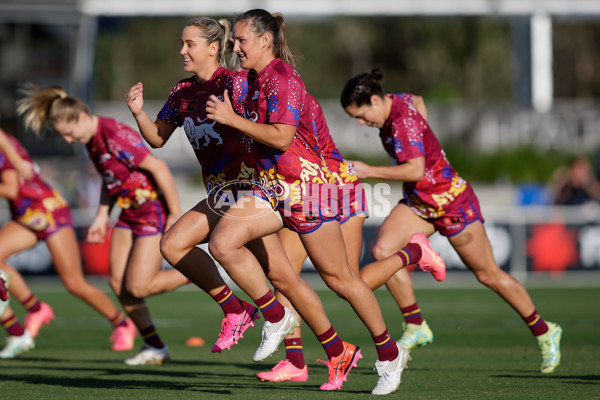 AFLW 2024 Round 03 - Brisbane v Collingwood - A-53991578