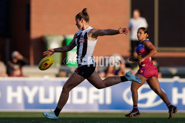 AFLW 2024 Round 03 - Brisbane v Collingwood - A-53991594