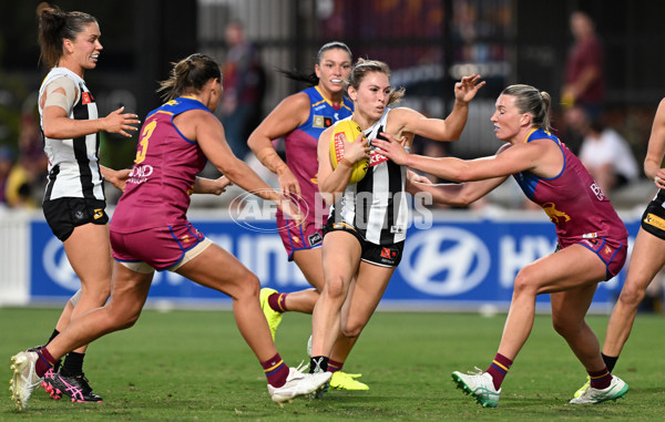 AFLW 2024 Round 03 - Brisbane v Collingwood - A-53993497