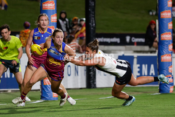 AFLW 2024 Round 03 - Brisbane v Collingwood - A-53993561