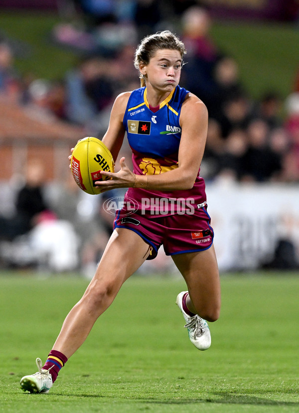 AFLW 2024 Round 03 - Brisbane v Collingwood - A-53993572
