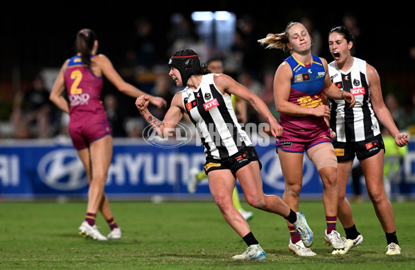 AFLW 2024 Round 03 - Brisbane v Collingwood - A-53993578