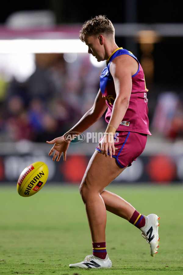 AFLW 2024 Round 03 - Brisbane v Collingwood - A-53993582