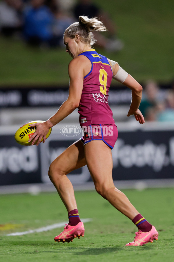 AFLW 2024 Round 03 - Brisbane v Collingwood - A-53993585