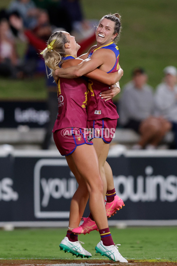 AFLW 2024 Round 03 - Brisbane v Collingwood - A-53994003