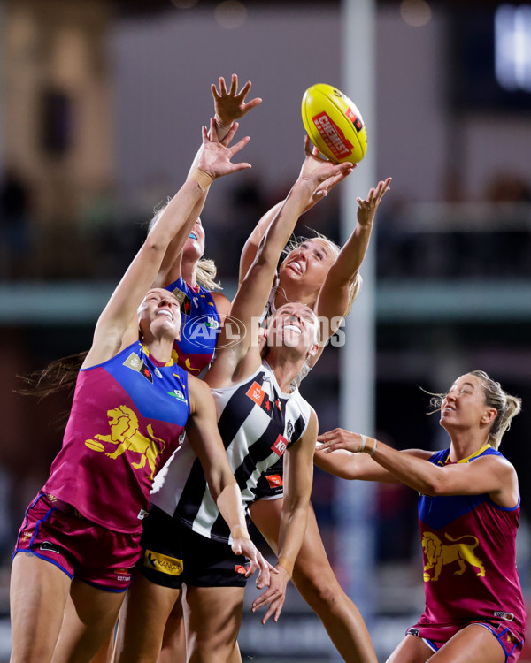 AFLW 2024 Round 03 - Brisbane v Collingwood - A-53994009