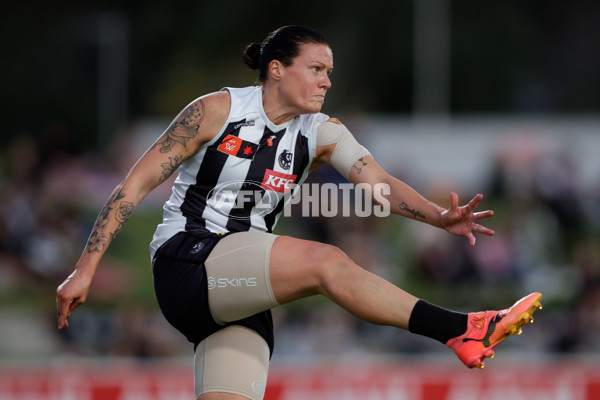 AFLW 2024 Round 03 - Brisbane v Collingwood - A-53994015