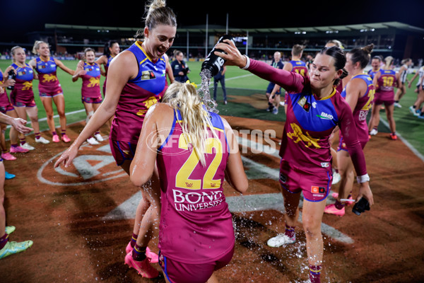 AFLW 2024 Round 03 - Brisbane v Collingwood - A-53996640