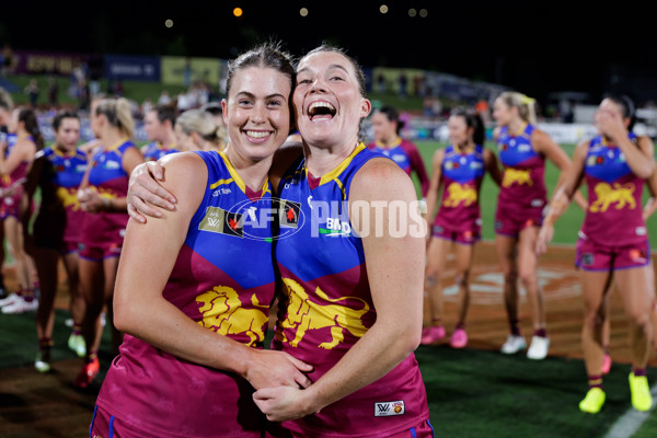 AFLW 2024 Round 03 - Brisbane v Collingwood - A-53996648