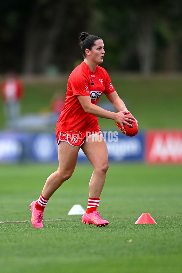 AFLW 2024 Round 03 - Sydney v Richmond - A-54016057