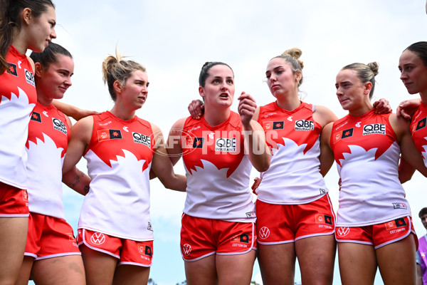 AFLW 2024 Round 03 - Sydney v Richmond - A-54016311