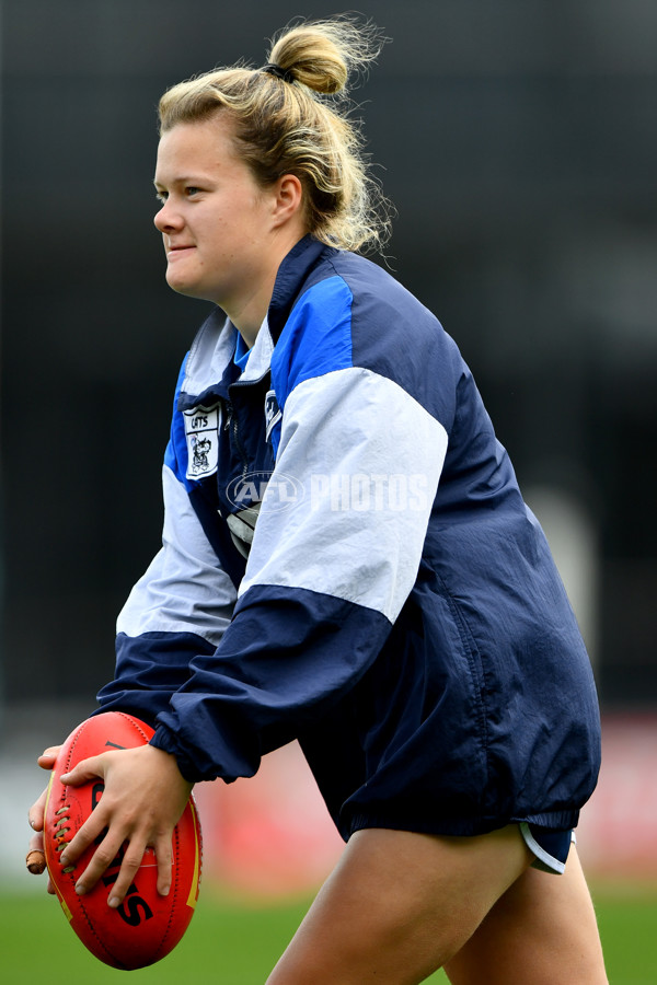 AFLW 2024 Round 03 - Carlton v Geelong - A-54018597