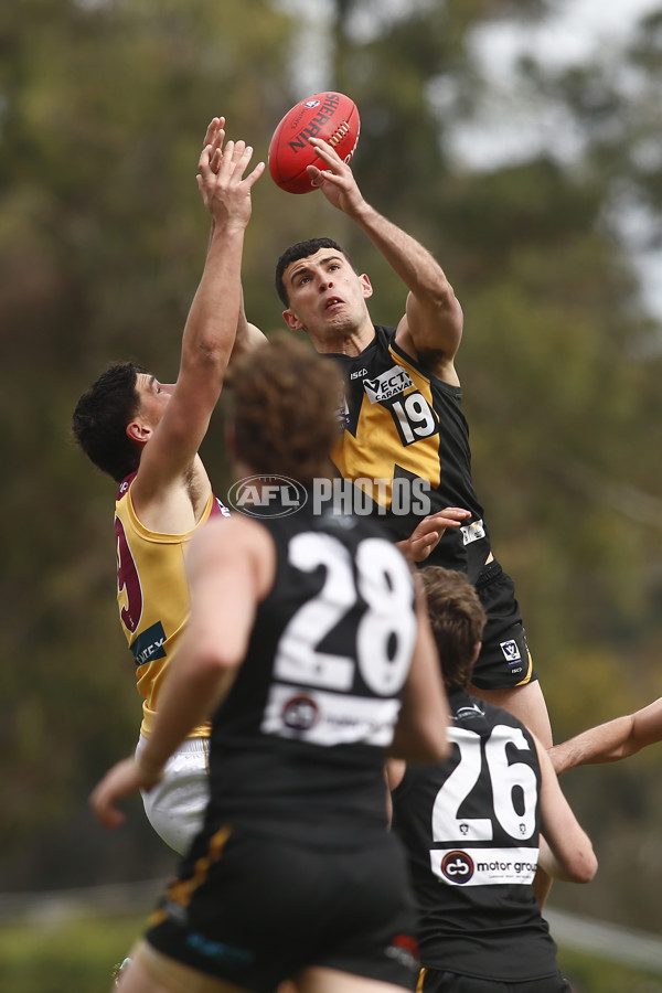 VFL 2024 First Preliminary Final - Werribee v Brisbane - A-54019074