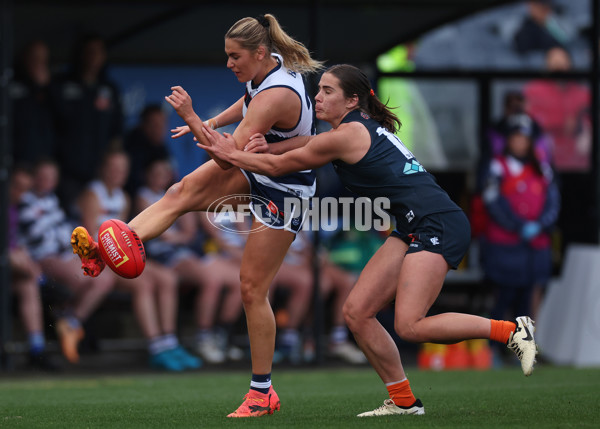 AFLW 2024 Round 03 - Carlton v Geelong - A-54021562