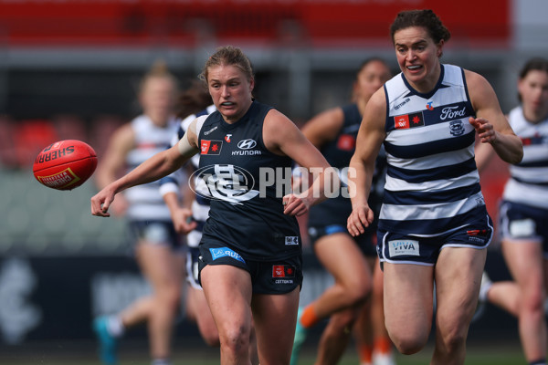 AFLW 2024 Round 03 - Carlton v Geelong - A-54021811