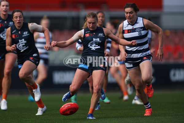 AFLW 2024 Round 03 - Carlton v Geelong - A-54021813