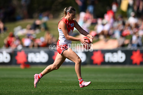 AFLW 2024 Round 03 - Sydney v Richmond - A-54024743