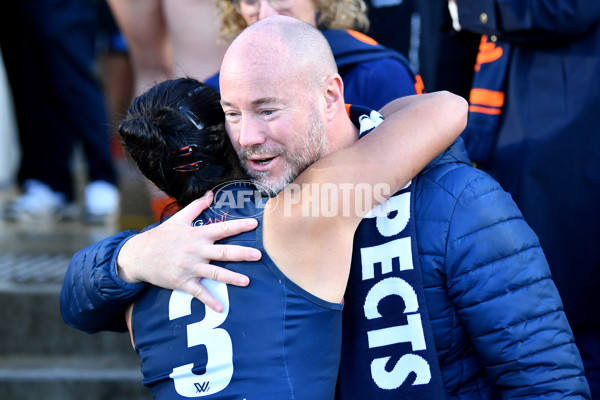 AFLW 2024 Round 03 - Carlton v Geelong - A-54026949