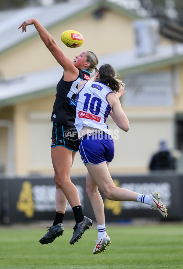 AFLW 2024 Round 03 - Port Adelaide v Fremantle - A-54026956