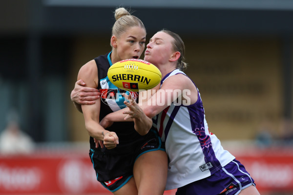 AFLW 2024 Round 03 - Port Adelaide v Fremantle - A-54026967