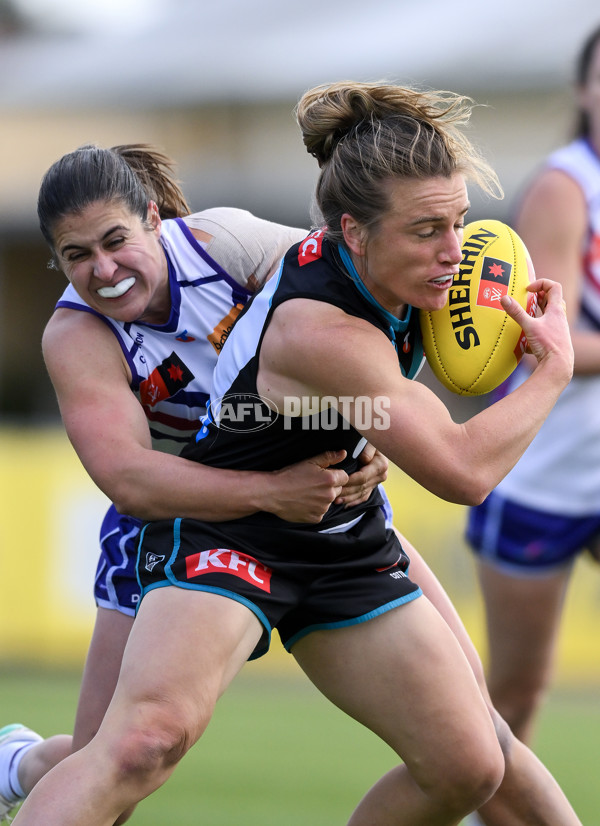 AFLW 2024 Round 03 - Port Adelaide v Fremantle - A-54026970