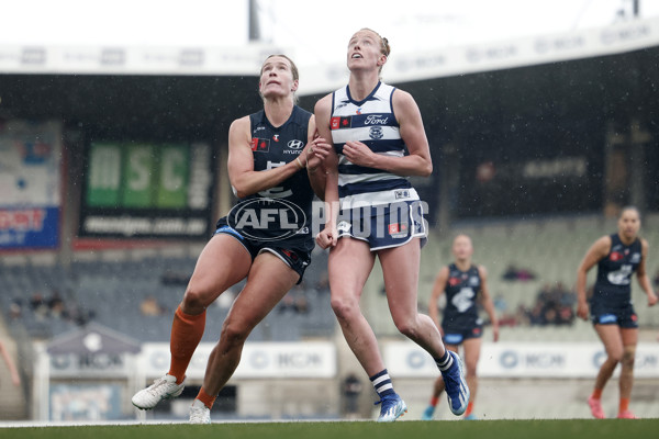 AFLW 2024 Round 03 - Carlton v Geelong - A-54027829