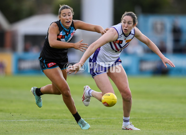 AFLW 2024 Round 03 - Port Adelaide v Fremantle - A-54029496