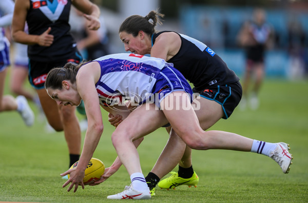 AFLW 2024 Round 03 - Port Adelaide v Fremantle - A-54029507