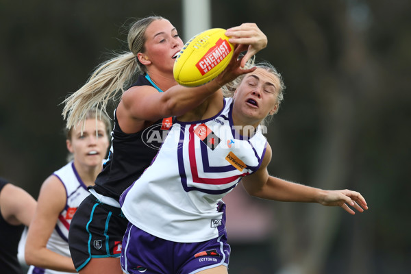 AFLW 2024 Round 03 - Port Adelaide v Fremantle - A-54031373