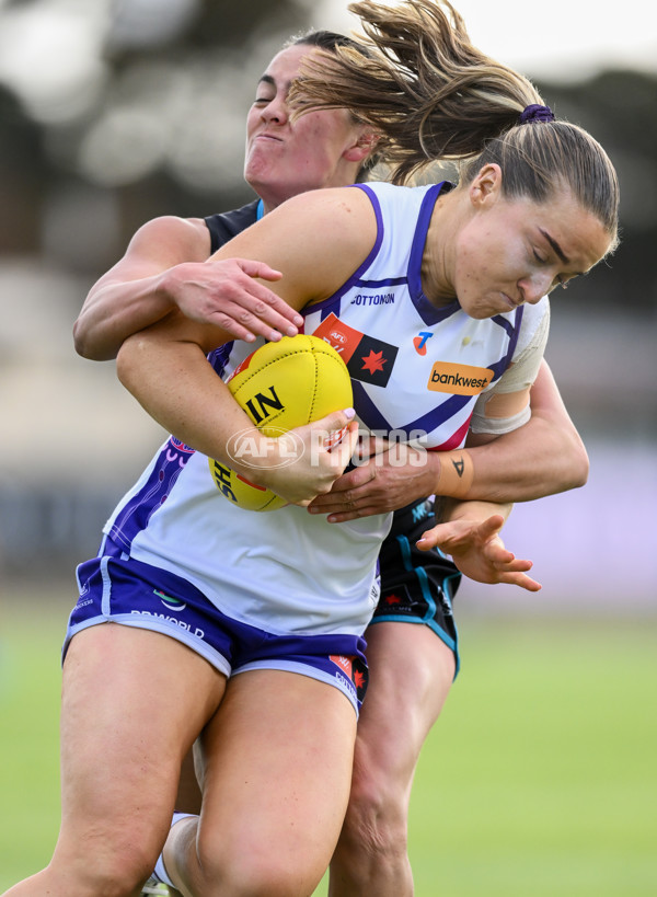 AFLW 2024 Round 03 - Port Adelaide v Fremantle - A-54031390