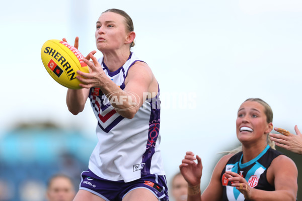 AFLW 2024 Round 03 - Port Adelaide v Fremantle - A-54031395