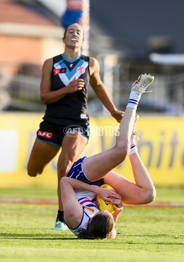 AFLW 2024 Round 03 - Port Adelaide v Fremantle - A-54031414