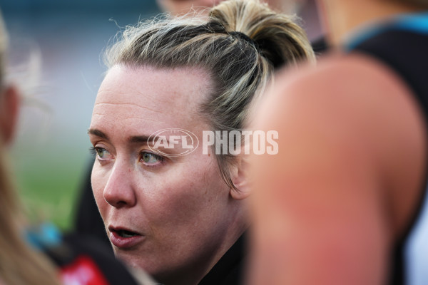 AFLW 2024 Round 03 - Port Adelaide v Fremantle - A-54031438