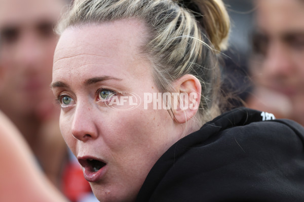 AFLW 2024 Round 03 - Port Adelaide v Fremantle - A-54031441