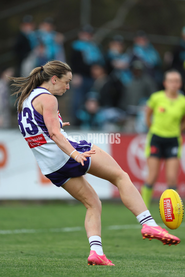 AFLW 2024 Round 03 - Port Adelaide v Fremantle - A-54031912