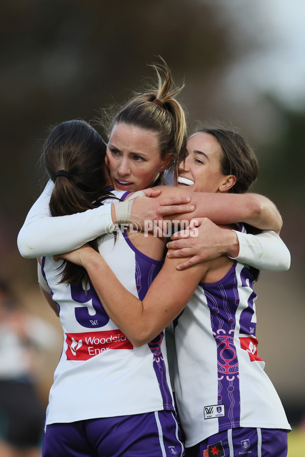 AFLW 2024 Round 03 - Port Adelaide v Fremantle - A-54033738