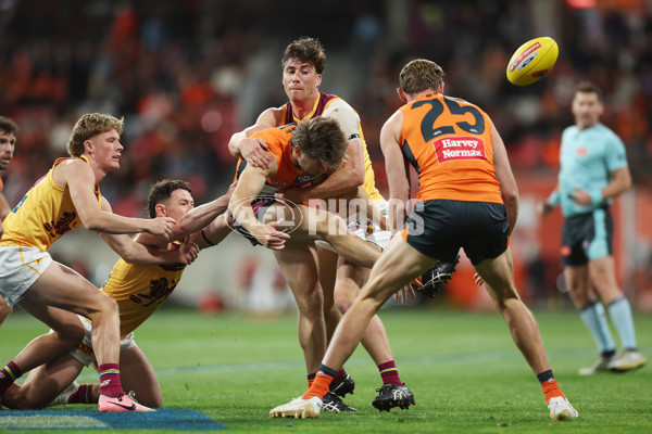 AFL 2024 First Semi Final - GWS v Brisbane - A-54040353