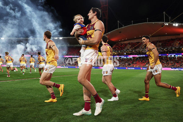 AFL 2024 First Semi Final - GWS v Brisbane - A-54040409