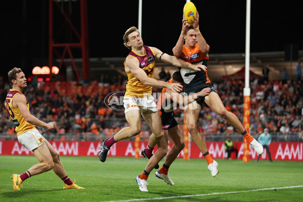 AFL 2024 First Semi Final - GWS v Brisbane - A-54040418