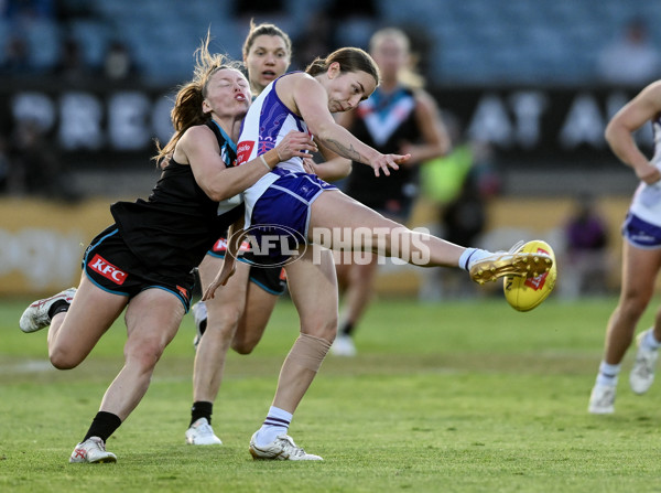 AFLW 2024 Round 03 - Port Adelaide v Fremantle - A-54042183