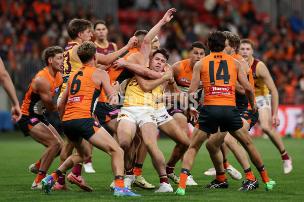 AFL 2024 First Semi Final - GWS v Brisbane - A-54044744