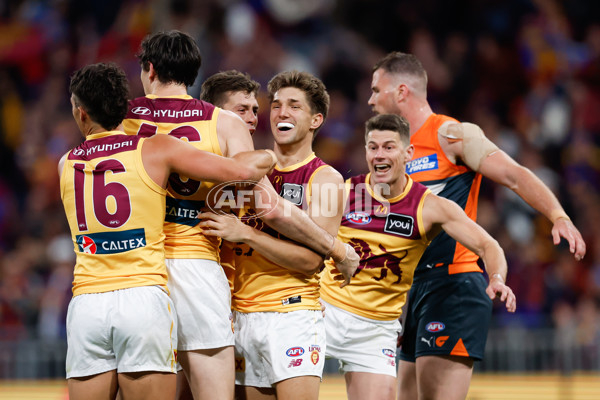 AFL 2024 First Semi Final - GWS v Brisbane - A-54044783