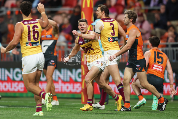 AFL 2024 First Semi Final - GWS v Brisbane - A-54046109
